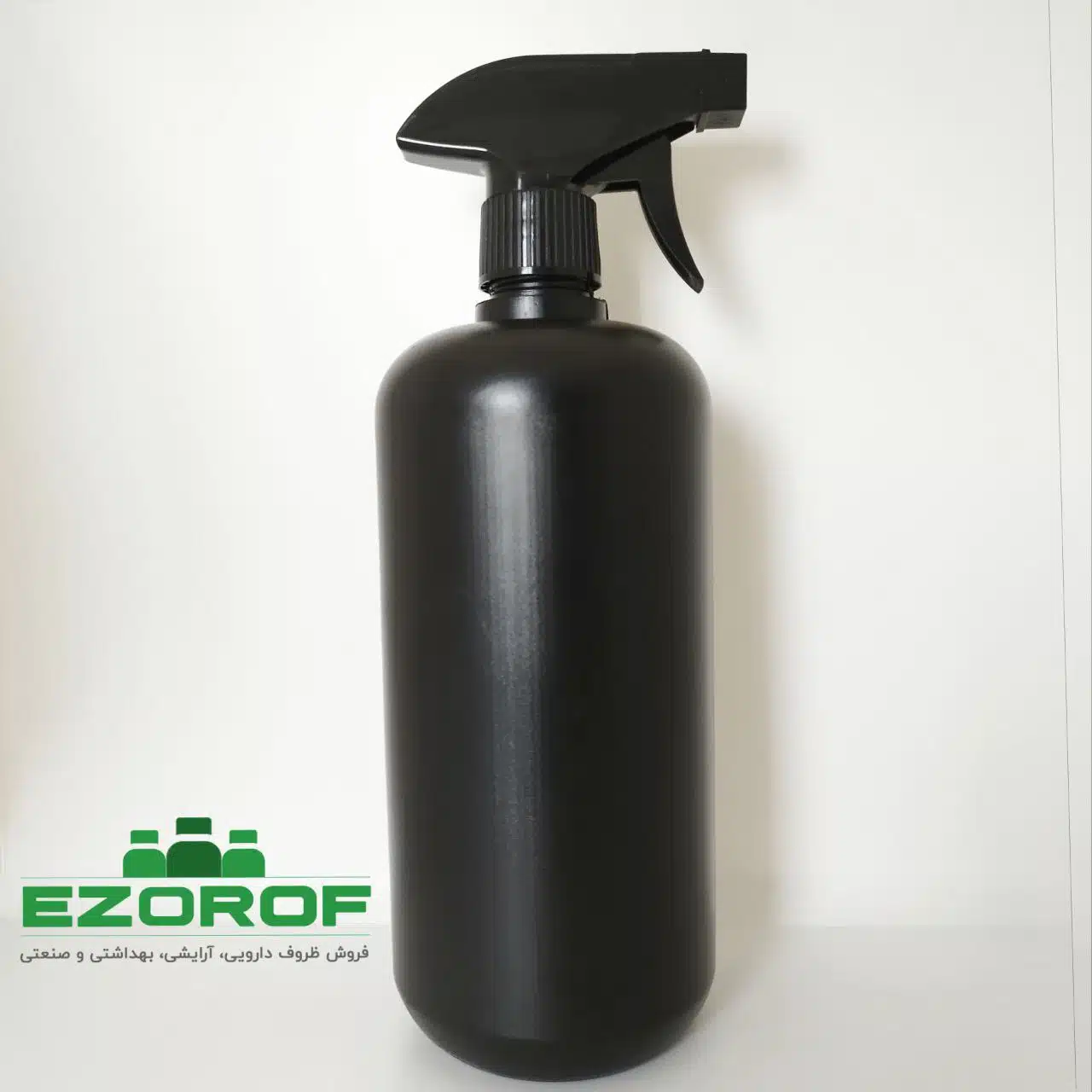 بطری پلی اتیلن یک لیتری مشکی با تریگر ۲۸ مشکی